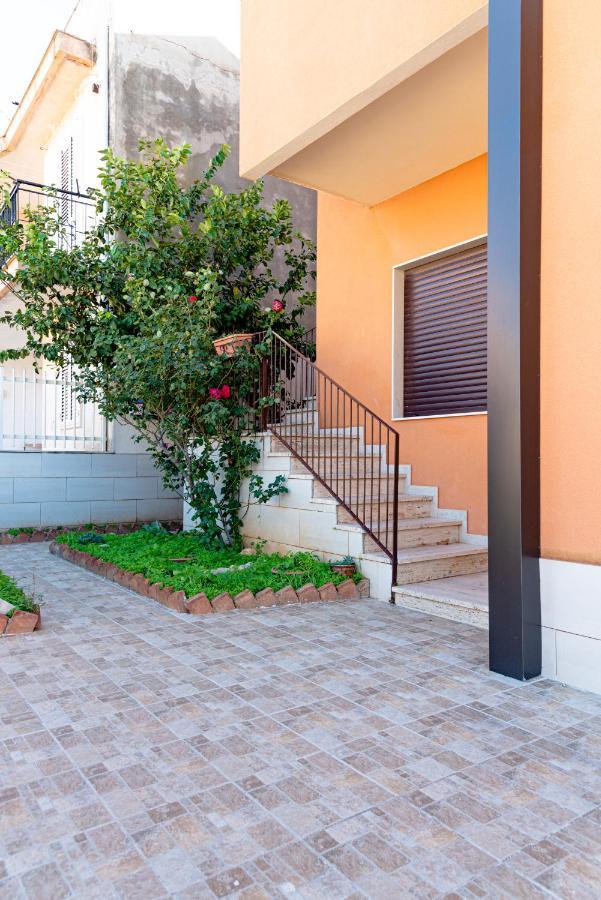 דירות סנטה קרוצ'ה קמרינה Casa Angela מראה חיצוני תמונה
