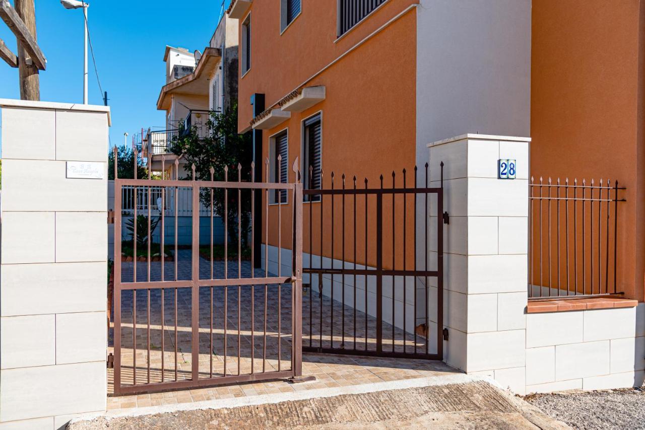 דירות סנטה קרוצ'ה קמרינה Casa Angela מראה חיצוני תמונה