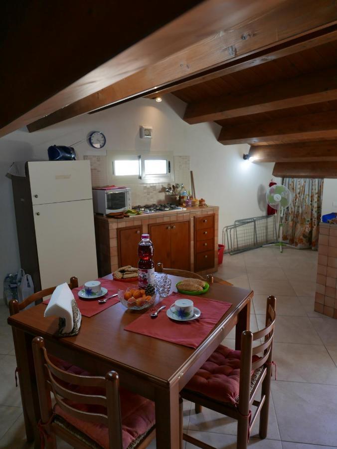 דירות סנטה קרוצ'ה קמרינה Casa Angela מראה חיצוני תמונה